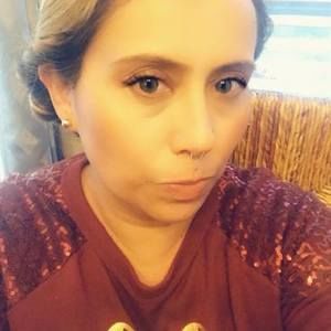 Meet your Posher, Selene